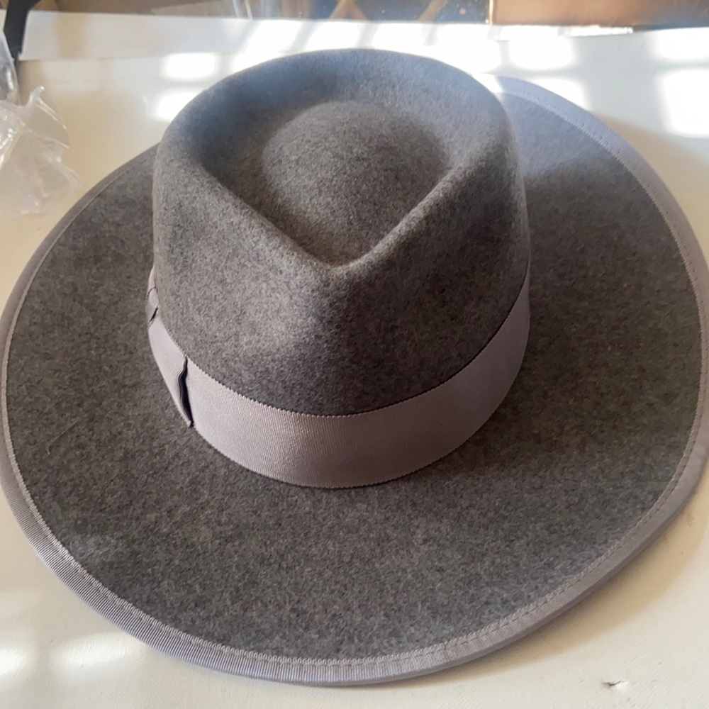 Phoenix wool hat